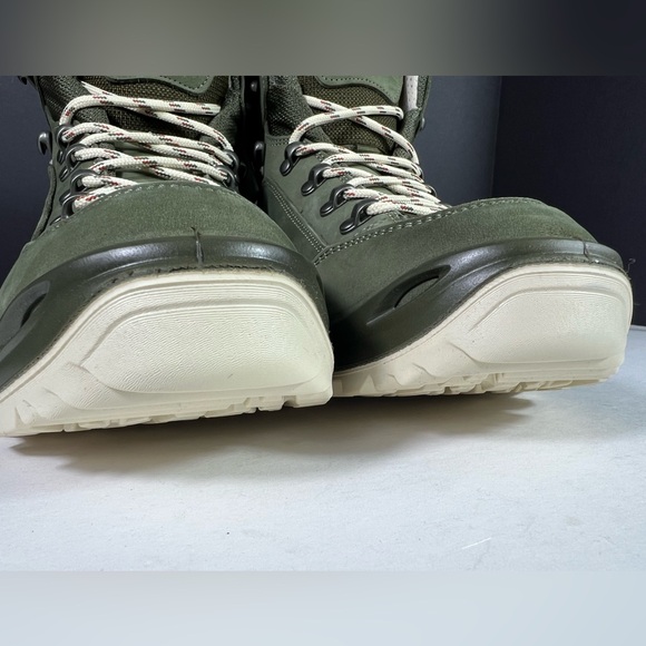 NIB LOWA Women’s Renegade GTX MID Ws Grey/Green Panna Boots - Size: 10 1/2 US - Picture 6 of 15